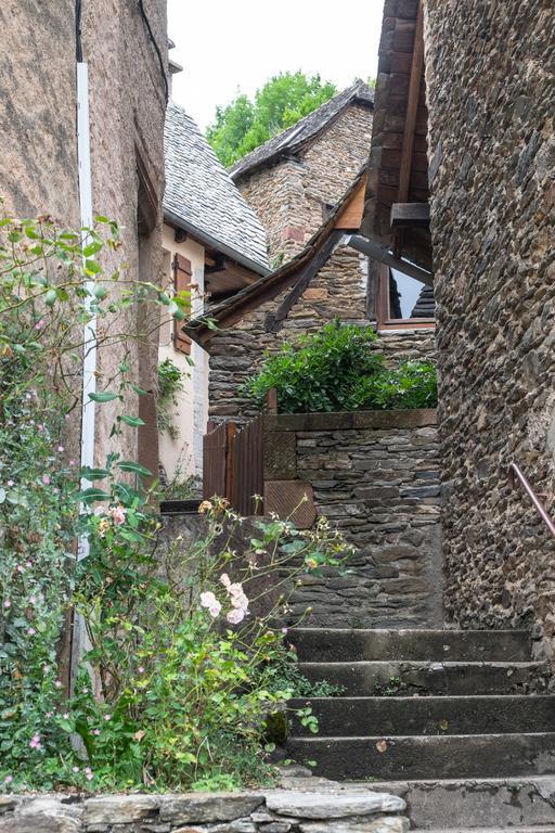 Le Compostelle De Conques Apartment Ngoại thất bức ảnh
