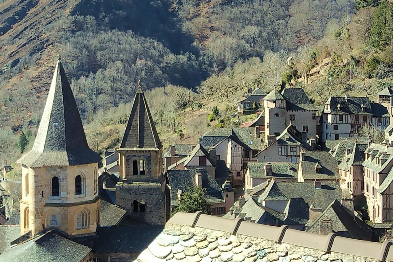 Le Compostelle De Conques Apartment Ngoại thất bức ảnh