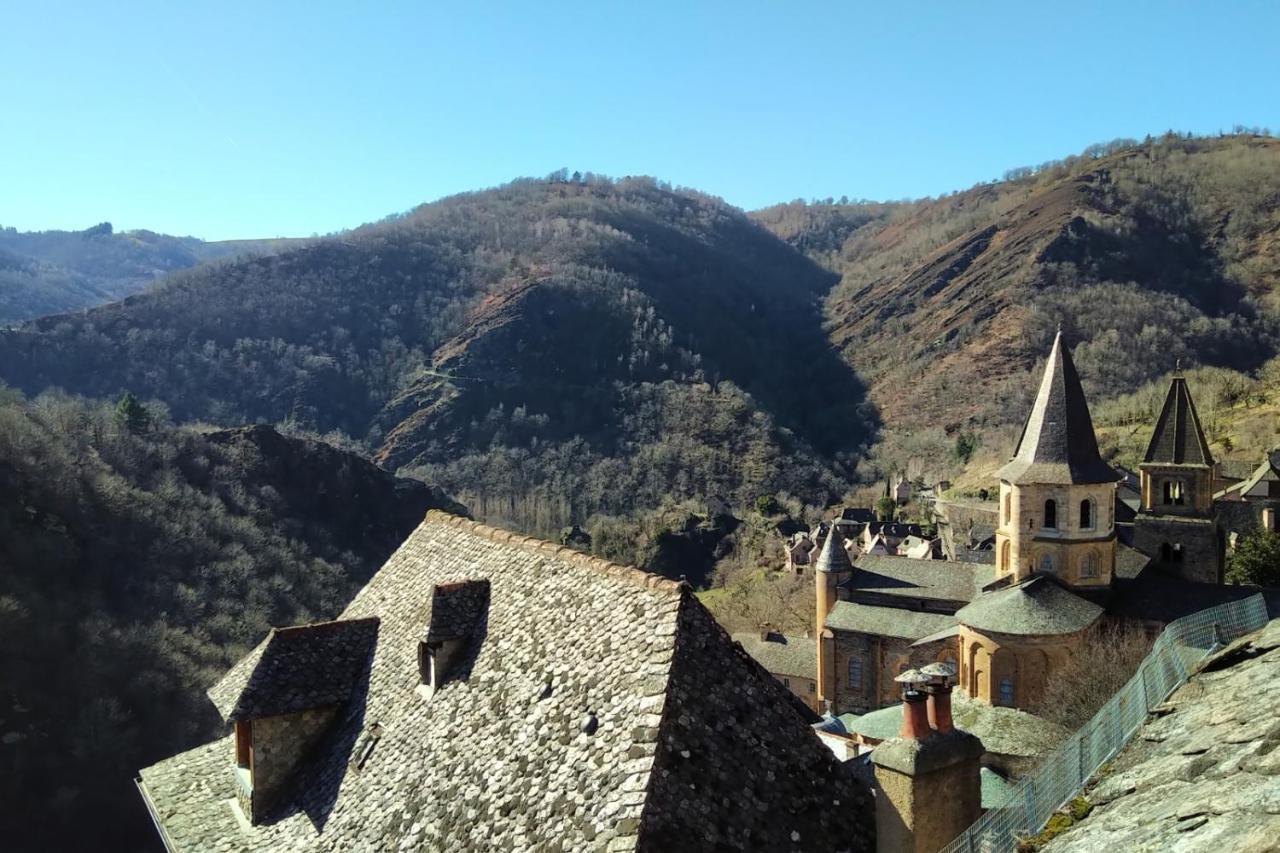 Le Compostelle De Conques Apartment Ngoại thất bức ảnh